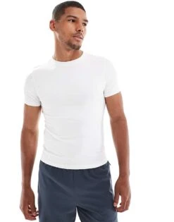 4505 Slim Fit Seamless Training T-shirt In White For Men
